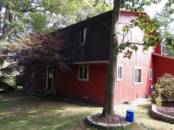 4th image of 11465 168th Ave
