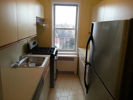 Rented by Lagan & Associates, LLC | media 28