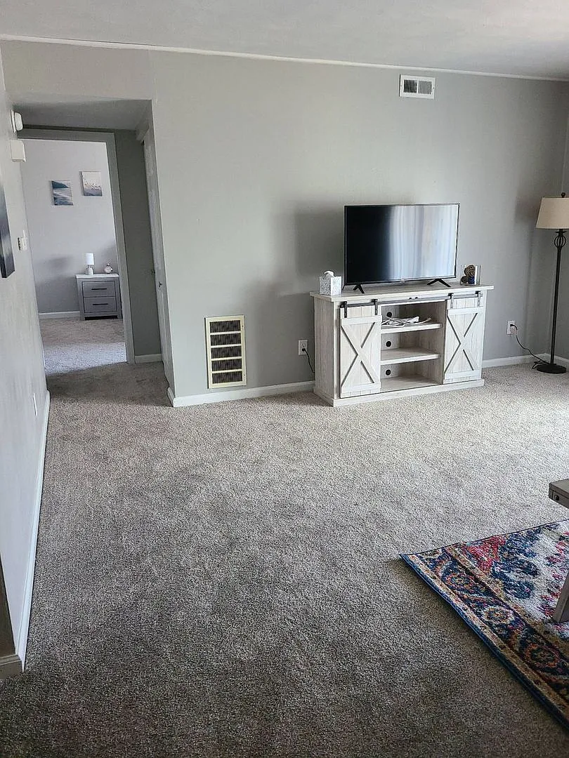 Prime at Uptown Apartments and Townhomes — Photo 4