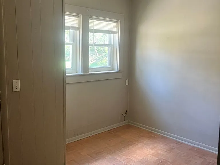 400 City Ave — Photo 16