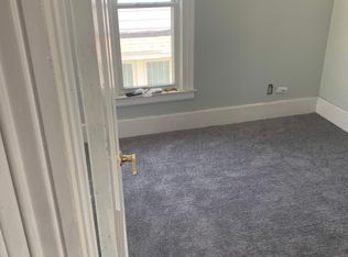 601 Melrose Ct, Clinton, IA 52732