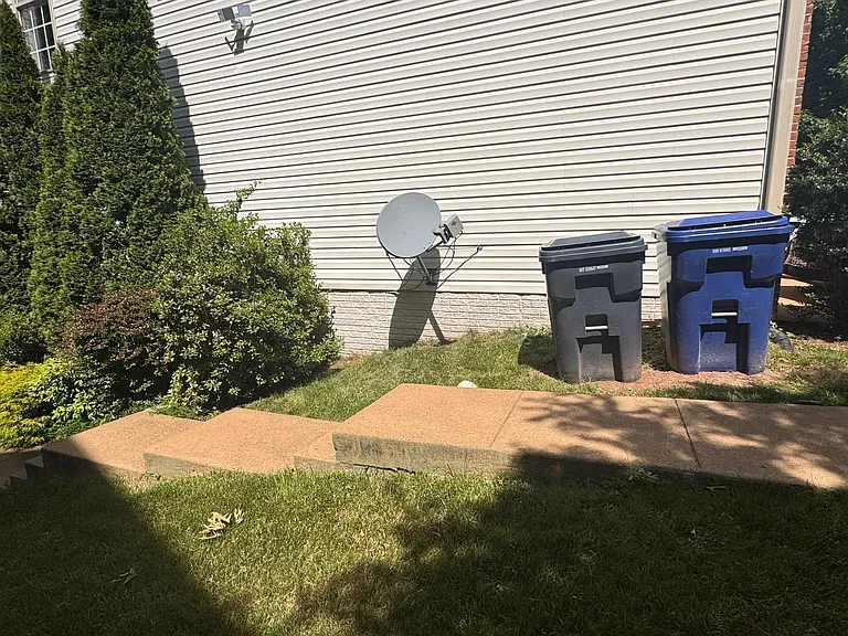 7302 Ivycrest Pl — Photo 37