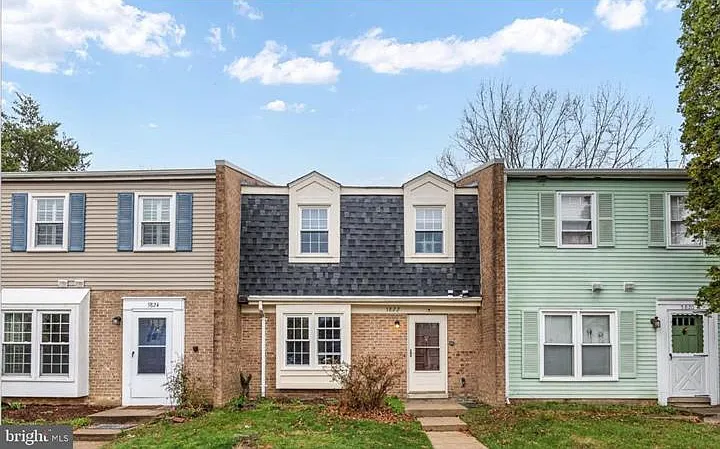 5822 Burke Manor Ct — Photo 7