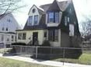 5459 W Walton St, Chicago, IL 60651