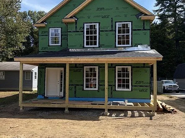 431 Riverdale Ave, Manchester, NH 03103