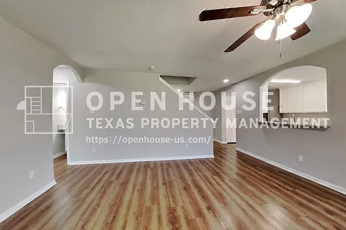 5803 Village Grove Dr — Photo 4