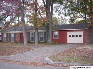2010 Rutledge St SW, Decatur, AL 35601