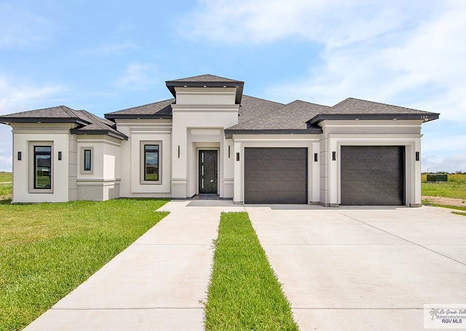 1st image of 102 Finch Dr
