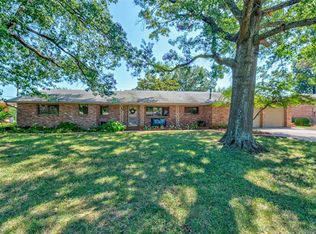 4411 Bridle Rd, Bartlesville, OK 74006