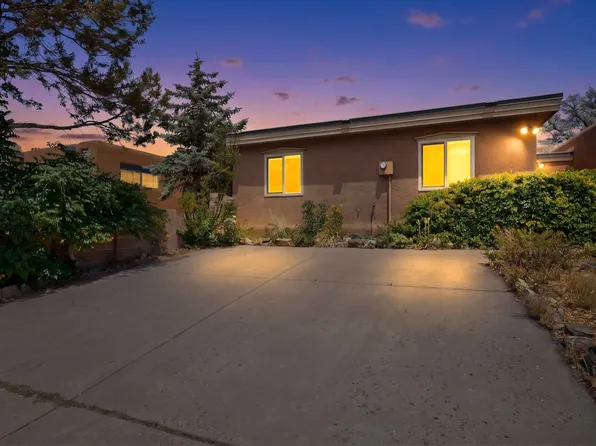 2036 Placita De Quedo, Santa Fe, NM 87505