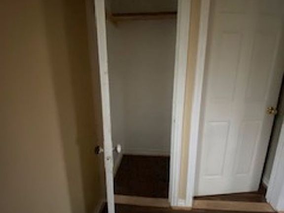 3rd image of 1146 Palm St