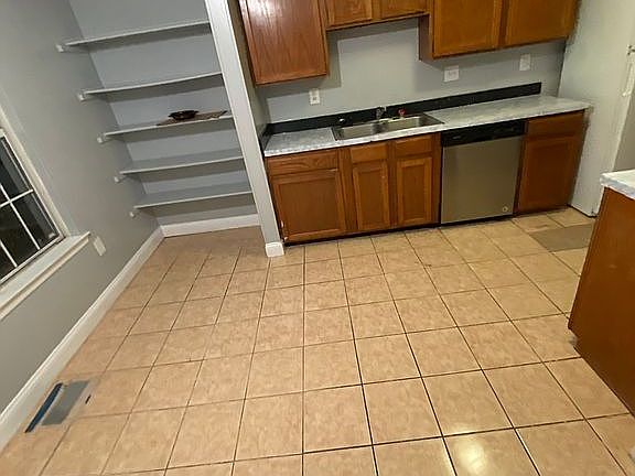 4th image of 12229 Ivy League Ct