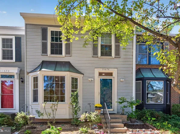 11674 Drumcastle Ter, Germantown, MD 20876