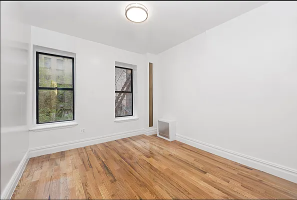 Rented by Compass | media 12