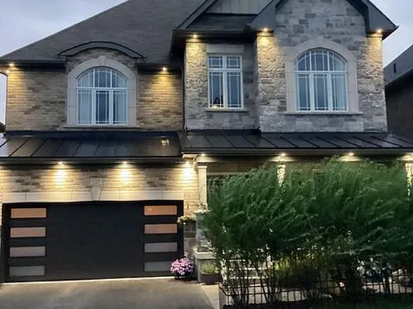 125 Gardiner Dr N, Bradford West Gwillimbury, ON L3Z 0J6