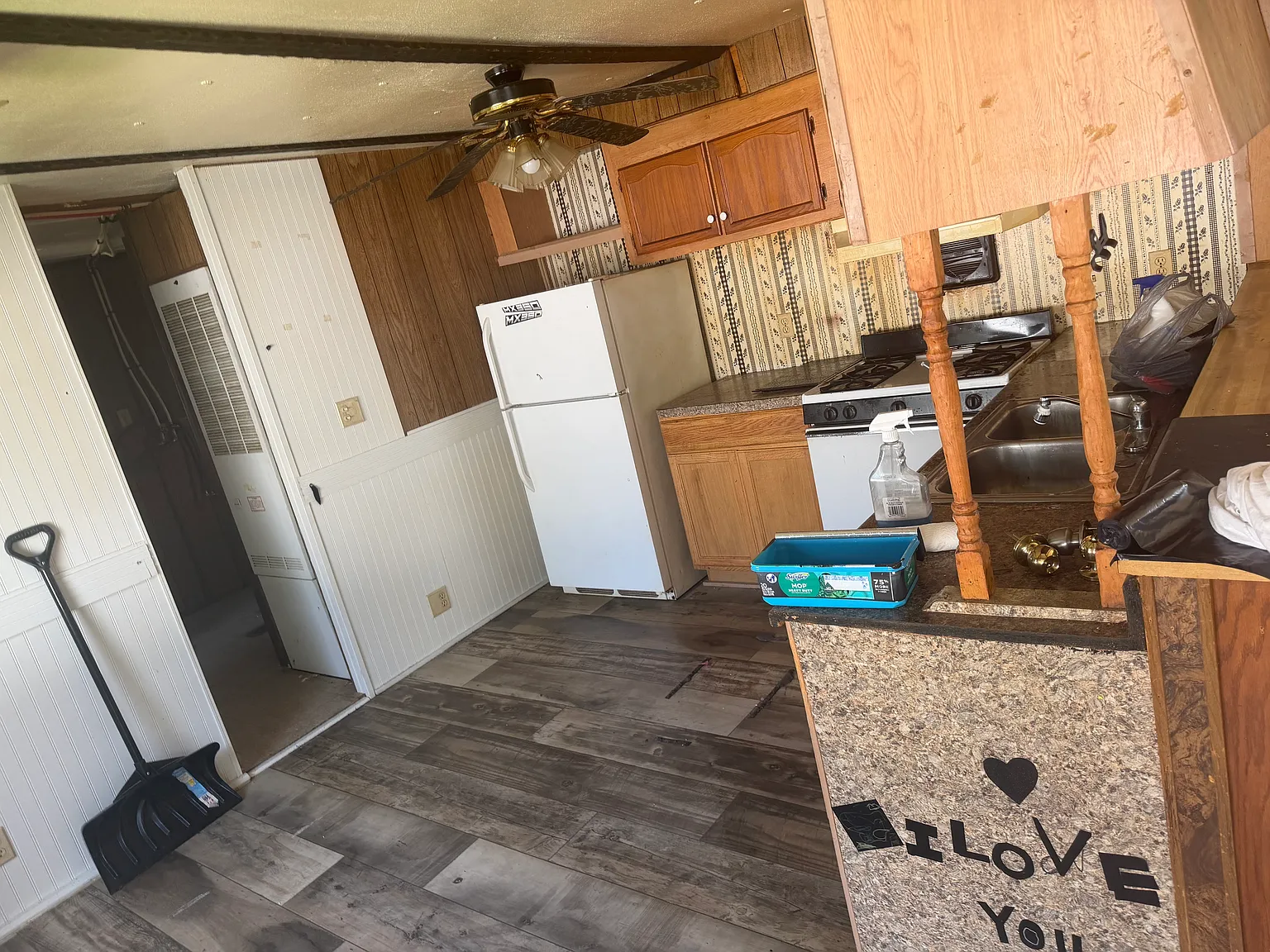 2 bed, 685 sqft, $695 — Photo 1