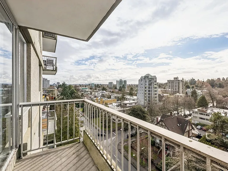 1305 W 12th Ave — Photo 28