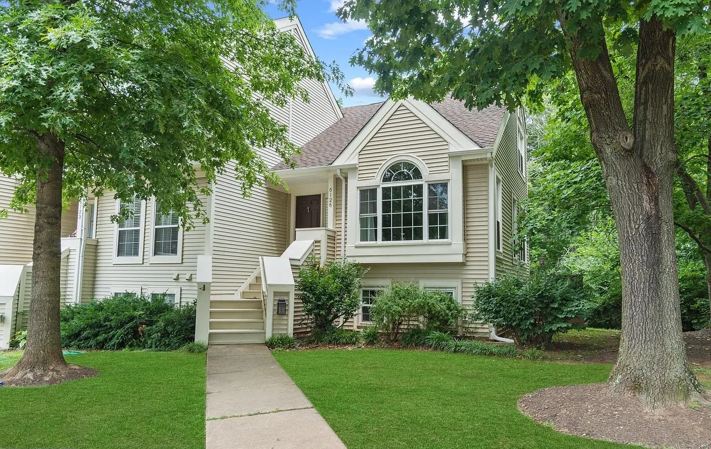 6125 Stonepath Cir — Photo 1
