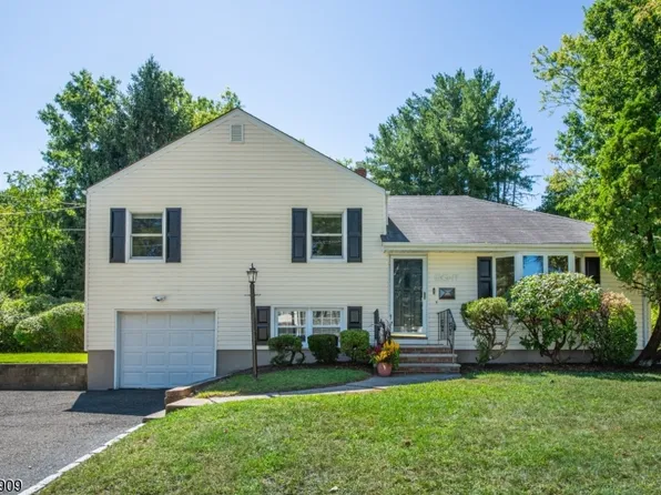 8 Judith Pl, Wayne Twp., NJ 07470