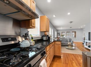 36-38 Priesing St APT 2, Jamaica Plain, MA 02130