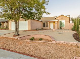 3732 United St, Rosamond, CA 93560