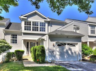 52 Vandeventer Ct #52, Sayreville, NJ 08872