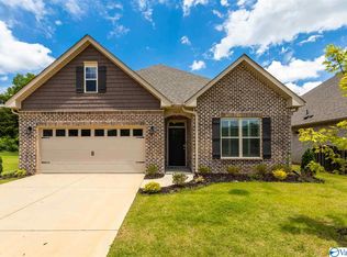 5013 Clearwater Creek Rd SE, Brownsboro, AL 35741