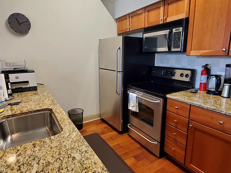 1 Academy Cir #311 — Photo 11