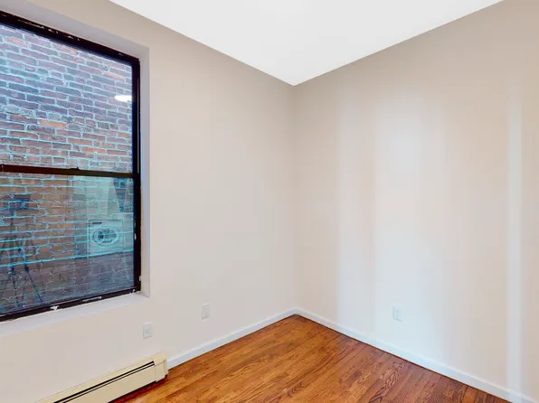 2074 Frederick Douglass Boulevard image 8 of 11