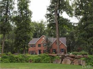 9215 Rosewood Dr, East Greenville, PA 18041