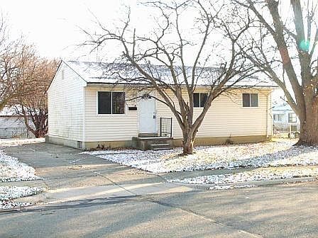 1st image of 703 Hawkins St