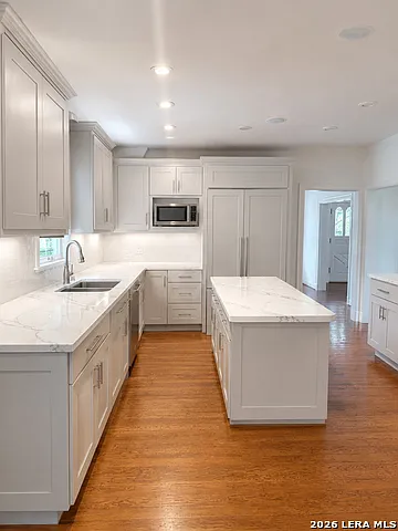 120 Lamont Ave — Photo 35