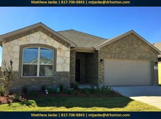 1060 Meadow Scape Dr, Burleson, TX 76028