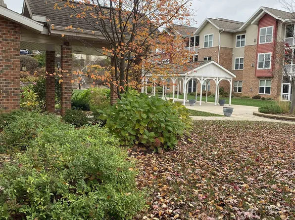 100 Femrite Dr APT 102, Monona, WI 53716