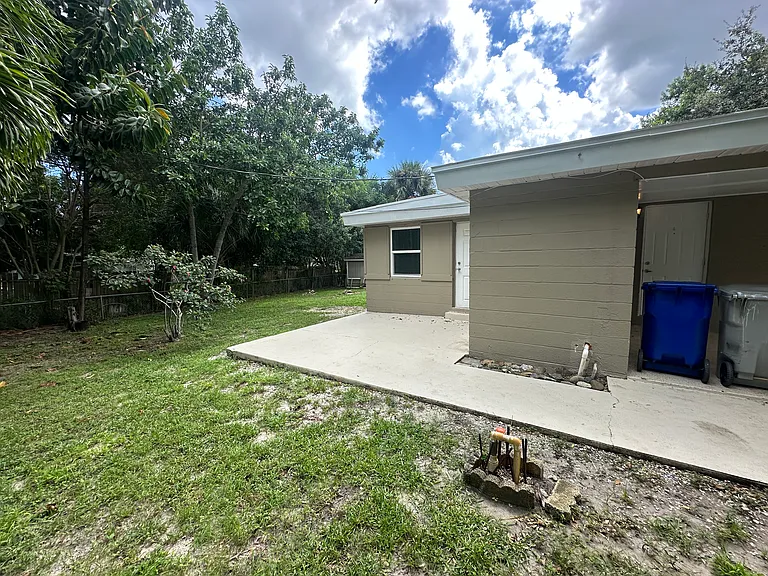 Backyard/Patio