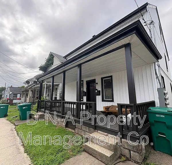 117 N 9th St #101 — Photo 1