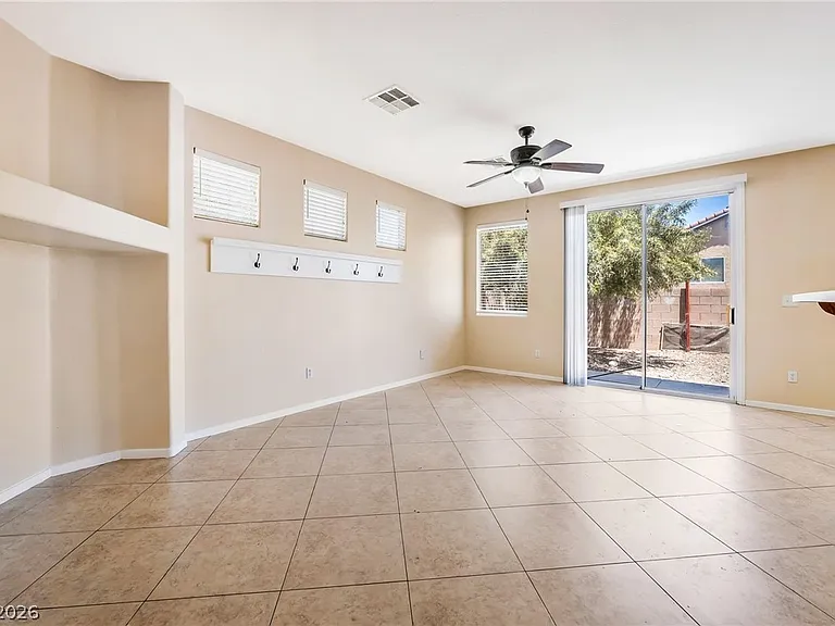 8104 Caspian Moon Dr — Photo 5