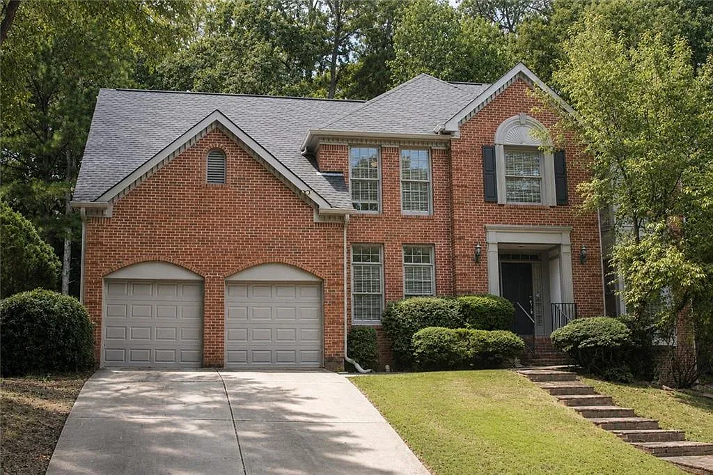 4 bed, 4.0 bath, 3075 sqft, $3,700 — Photo 1