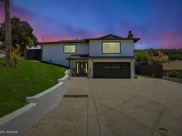 3910 Oak Hill Rd, Oakland, CA 94605