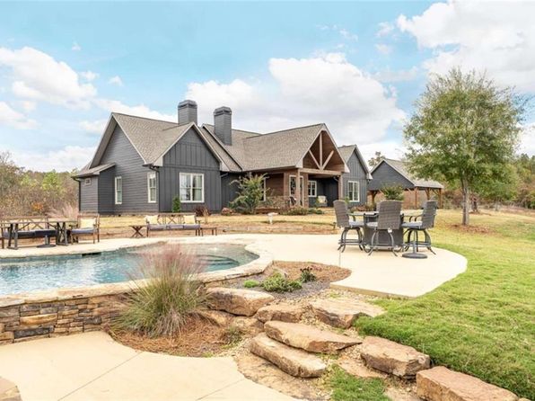 1299 Ben Mosley Cir, Summerville, GA 30747