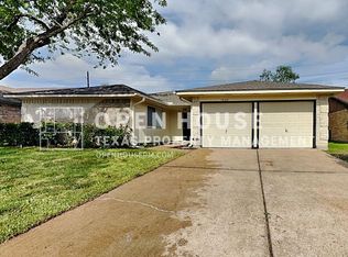 7426 Boysenberry Ln, Houston, TX 77095