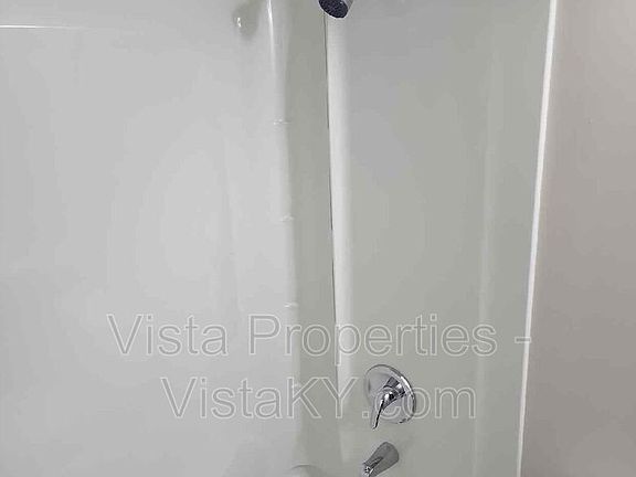 3515GTown#3_bath4.png