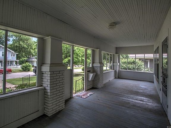 Enclosed Front Porch