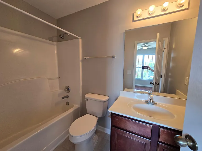 10028 Blackwell Dr — Photo 13