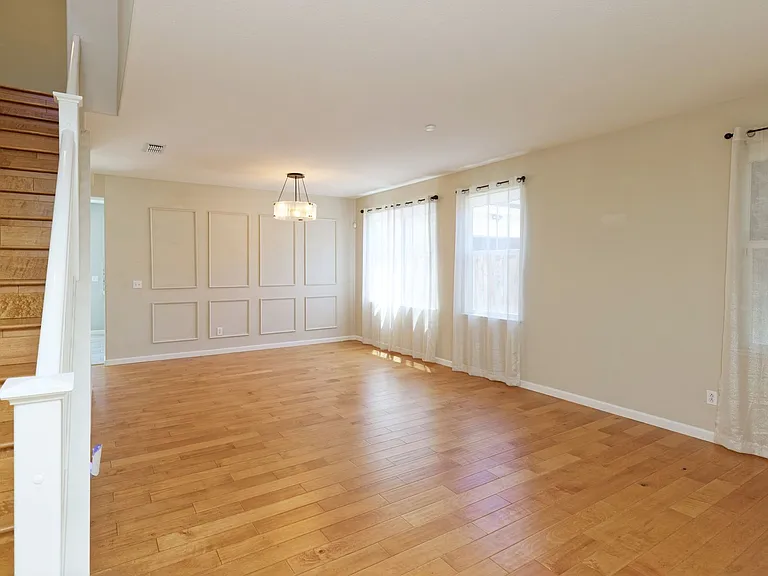 1012 Trailside Dr — Photo 6
