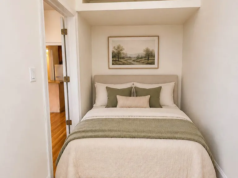 85 Washington Pl #2A1 — Photo 3