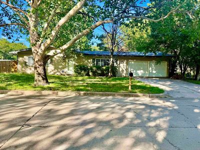 244 S Lochinvar St, Wichita, KS, 67207