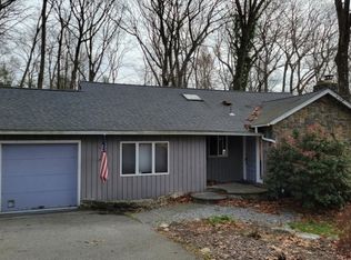 6 Virginia Rd, Montville, NJ 07045