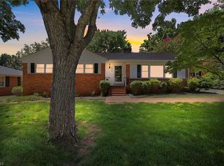 2911 W Cornwallis Dr, Greensboro, NC 27408