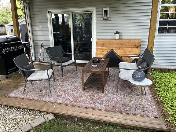 5th image of 634 Independence Dr E